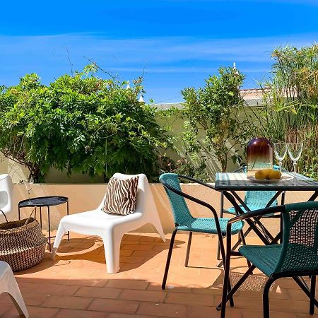 Casa Silwa - Chic 2Br Townhouse Duplex, 5Min To Beach & Pool Ferragudo  Luaran gambar