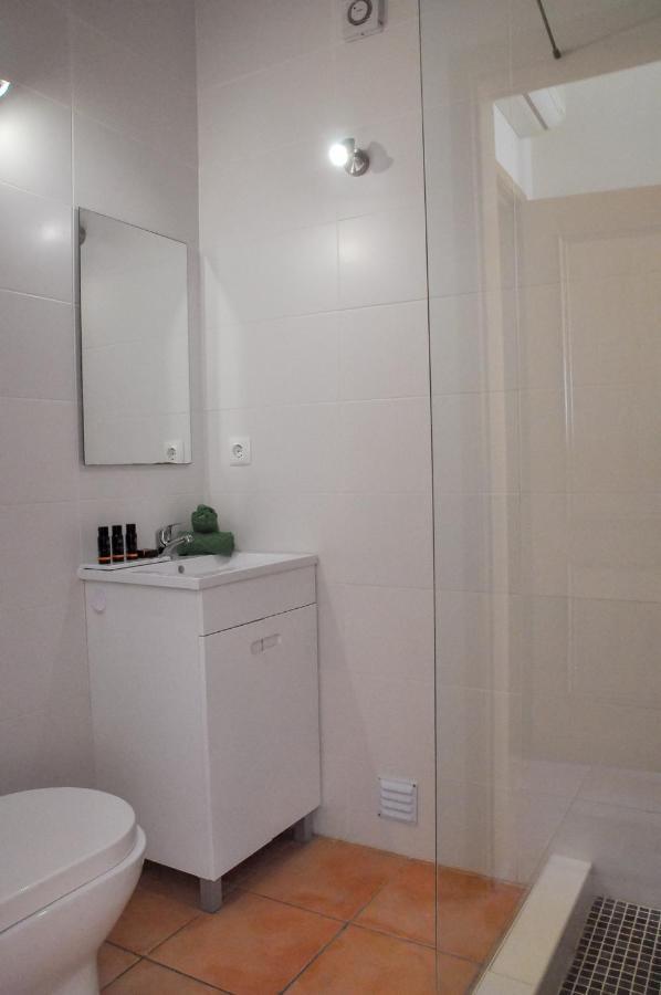 Casa Silwa - Chic 2Br Townhouse Duplex, 5Min To Beach & Pool Ferragudo  Luaran gambar