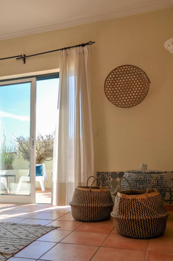 Casa Silwa - Chic 2Br Townhouse Duplex, 5Min To Beach & Pool Ferragudo  Luaran gambar